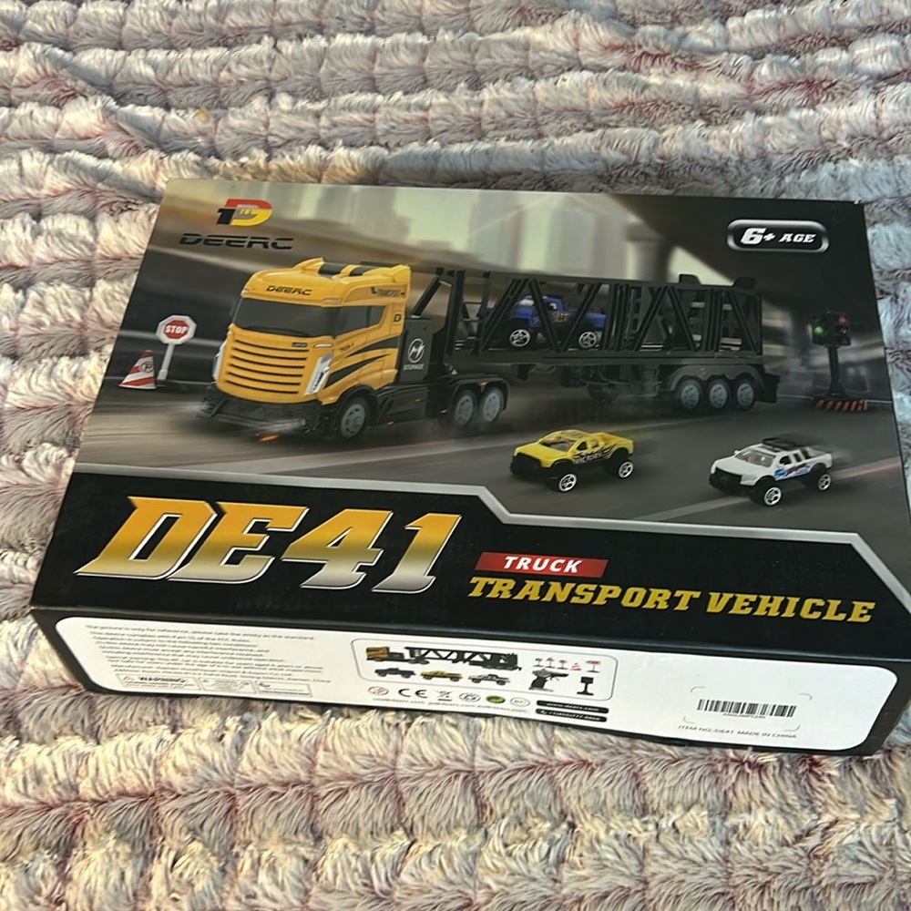 DE 41 Truck Transport Vehicle